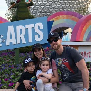 Meet your Posher, Leslie